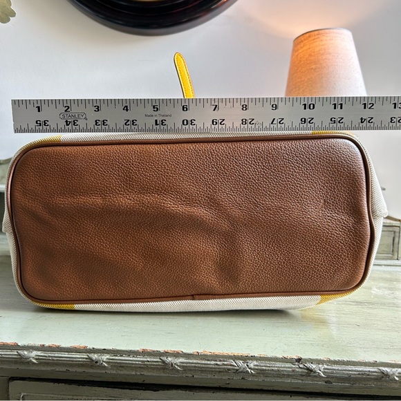 Coach Market Tote - Picture 8 of 13